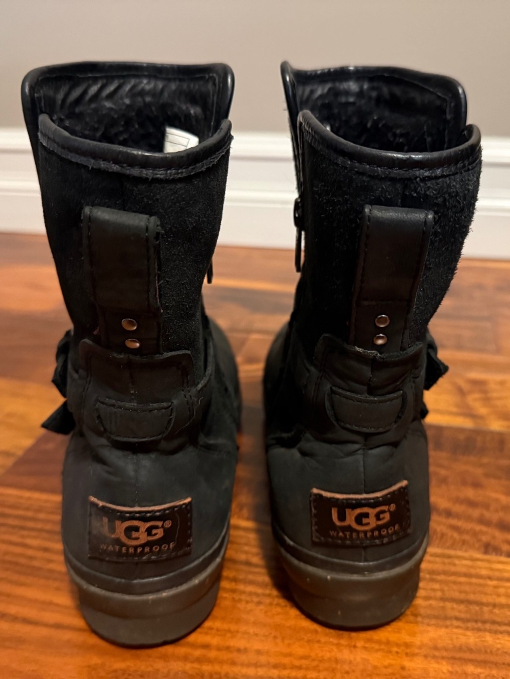 UGG Simmens Black Waterproof Leather Suede Moto Boots Size 7.5